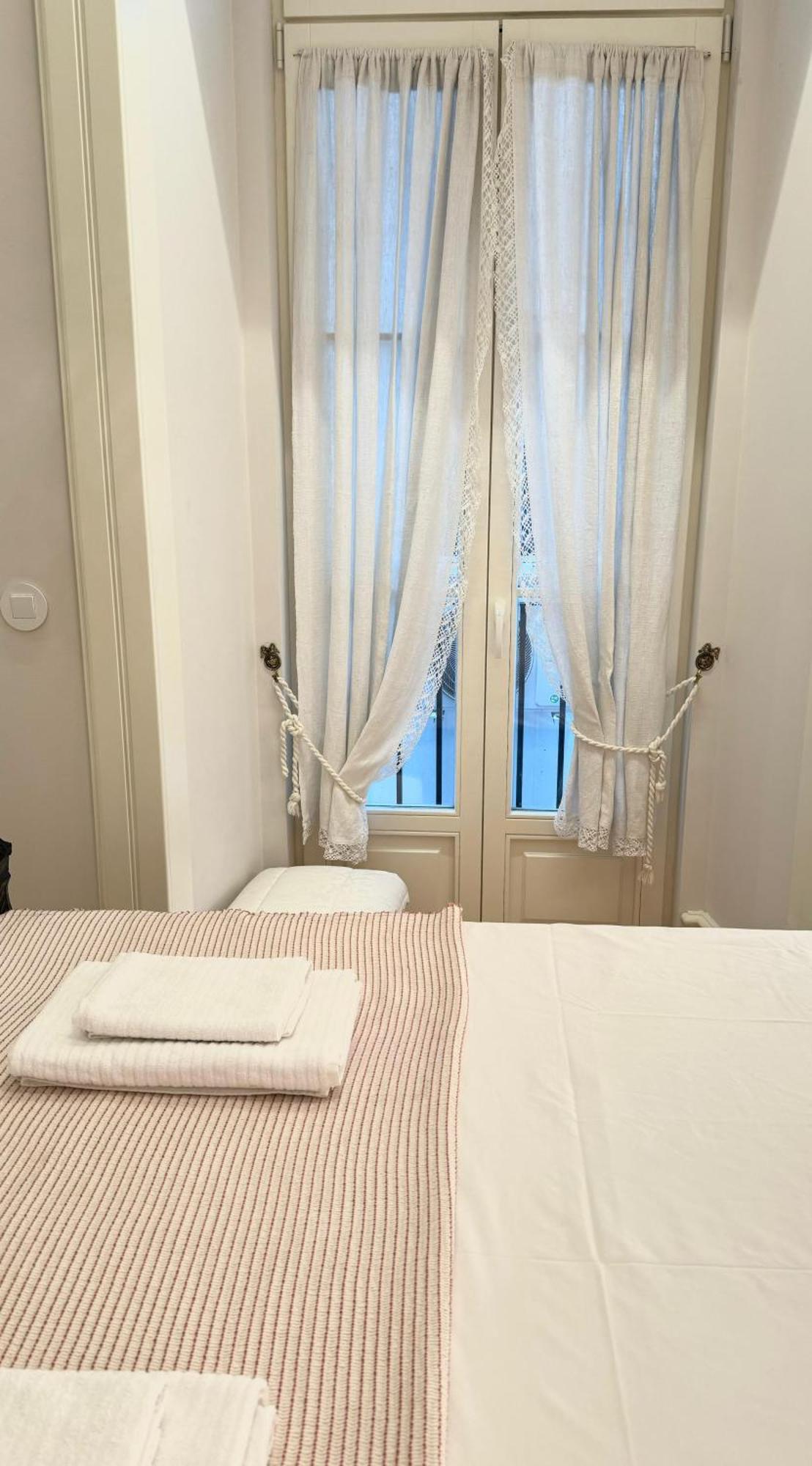 Quarto Com Banheiro Privativo Na Baixa Lisbona Esterno foto
