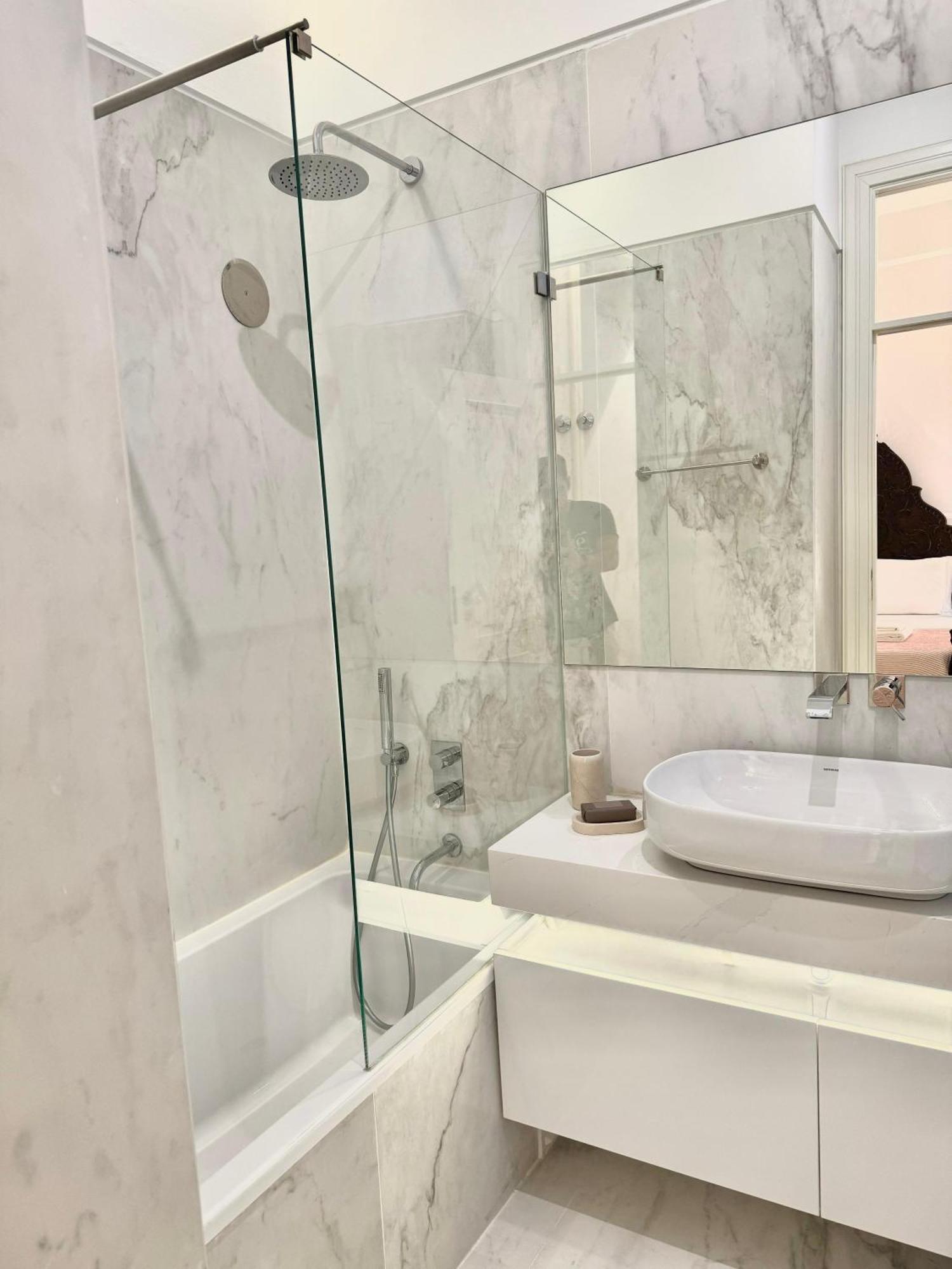 Quarto Com Banheiro Privativo Na Baixa Lisbona Esterno foto